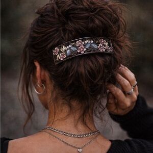 🌺 Y2K Enamel Floral Hair Barrette – Blue Opal Blossom 🌺